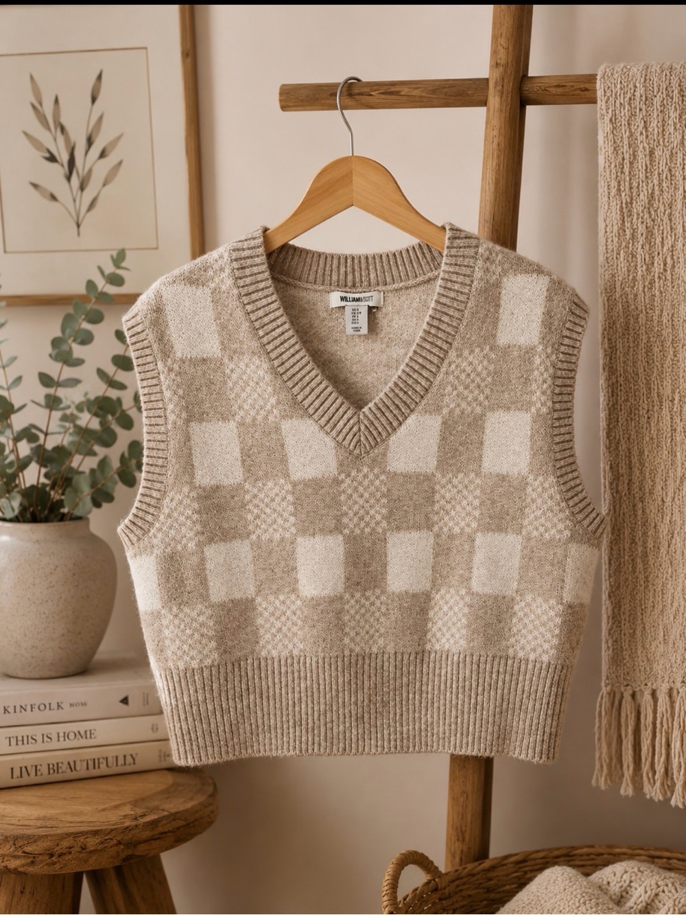 William Rast Beige & Cream Knit Sweater Vest size small